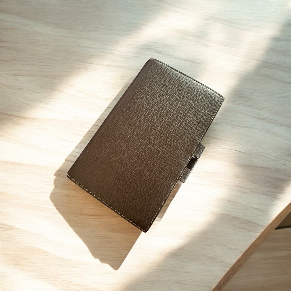 Hermes brown leather planner with refillable  2025 Hermes insert